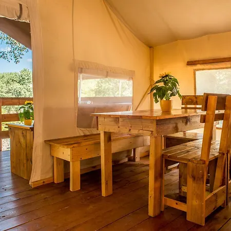 Tatil parkı Sunflower 4*