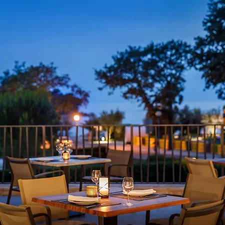 Sunflower Tatil parkı 4*