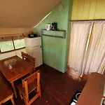 Sunflower Camping 4*