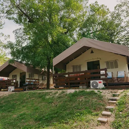 Holiday park Sunflower Camping Mareda