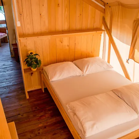 Tatil parkı Sunflower Mareda