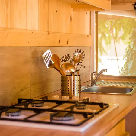 Sunflower Tatil parkı 4*