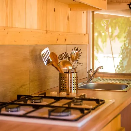 Sunflower Camping Park za odmor Mareda