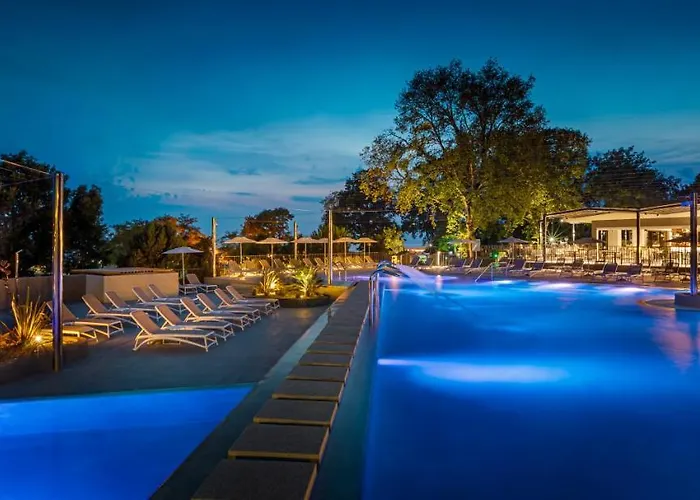 Sunflower 홀리데이파크 Mareda