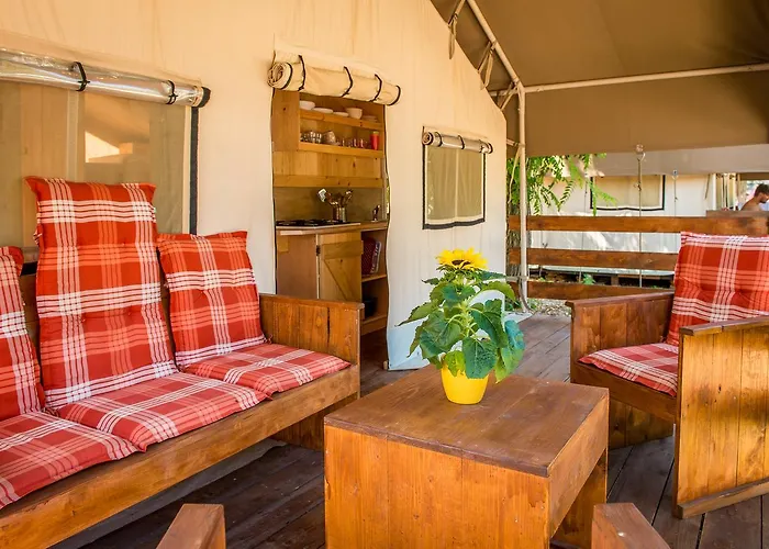 Sunflower منتزه العطل