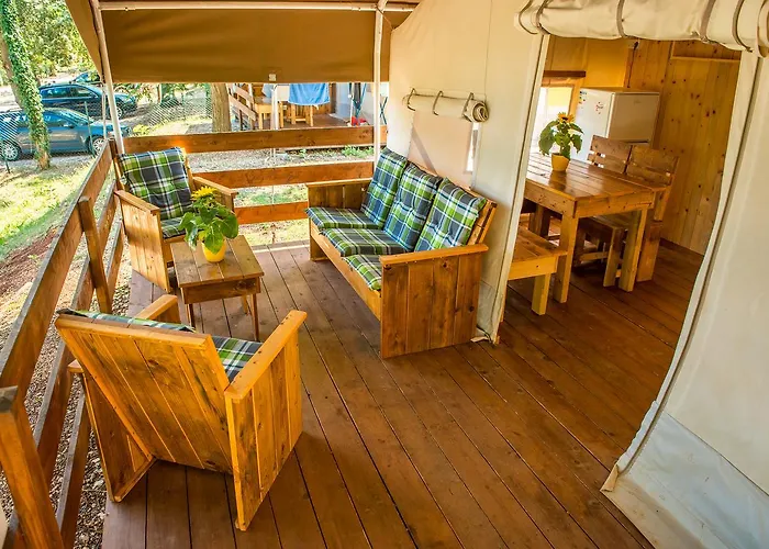 Sunflower 홀리데이파크