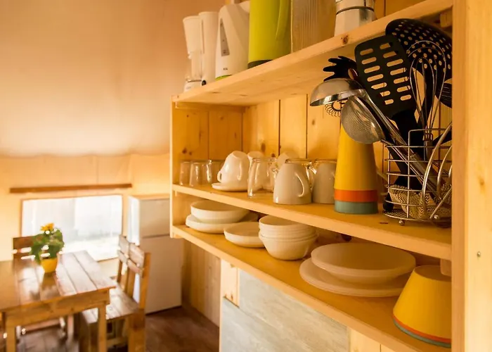 منتزه العطل Sunflower 4*