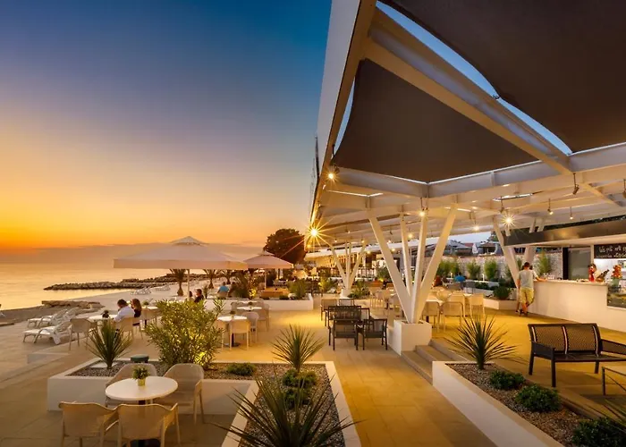 홀리데이파크 Sunflower Mareda